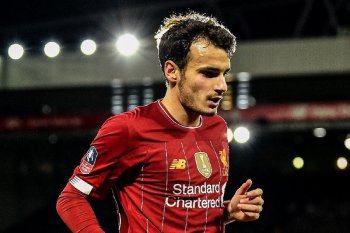 Pedro Chirivella, gelandang muda Liverpool gabung Nantes