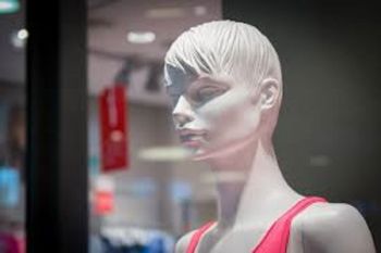 Inditex "Zara" akan tutup 1.200 tokonya ritelnya di seluruh dunia