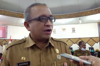 Hasil tes swab massal di Pasar Raya Padang terkonfirmasi 246 orang positif COVID-19