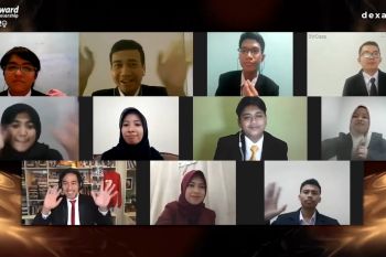 Tiga mahasiswa meraih beasiswa DASS 2020