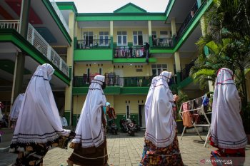 How 'gotong royong' revives Indonesia's Islamic boarding schools