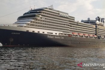 Evakuasi gelombang kedua MV Eurodam bawa 444 WNI