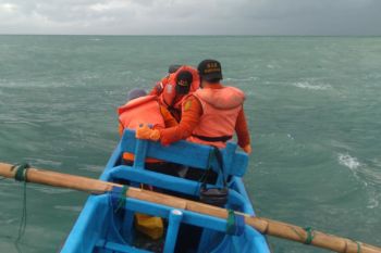 Tim SAR temukan korban  tenggelam di Pantai Pasir Kebumen
