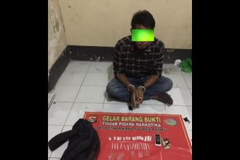 Polisi gagalkan transaksi narkoba di Dompu bersama barang bukti 22 gram sabu
