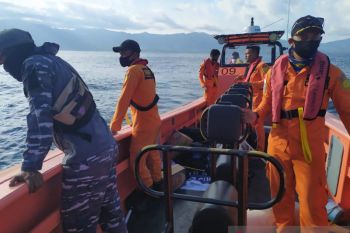 SAR Maumere cari nelayan tenggelam di Flores Timur