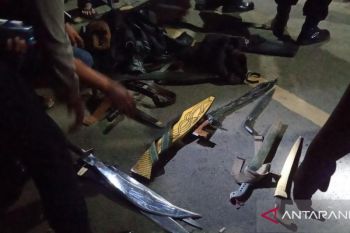 Pelaku curanmor aniaya korban gunakan sajam dan menggigit tangan korban