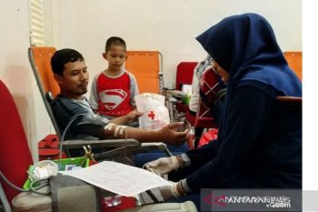 PMI Pangkalpinang kumpulkan 128 kantong darah