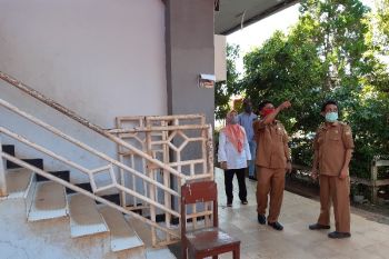 Dinas Pendidikan Papua cek proses penerimaan siswa baru di sekolah negeri