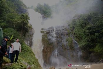 Pemkab Garut siap kembangkan paket wisata alam air terjun di Kampung Cibadak