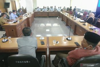 DPRD Sulsel minta PLN evaluasi kenaikan tagihan listrik