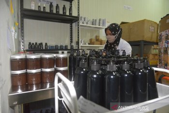 IKM kosmetik berbahan alami mulai produksi