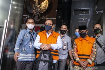 KPK Tahan Mantan Anggota DPRD Jambi