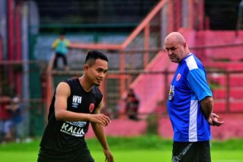 Pelatih dan pemain PSM berharap proses renegosiasi kontrak berjalan baik