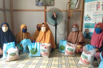 KPKP-ST  bantu kebutuhan pangan perempuan penyintas bencana Donggala