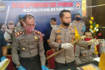 Seorang petani nekat bacok hingga tewas pemerkosa istrinya