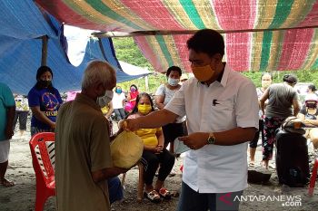 Pemkab Kepulauan Sangihe sudah salurkan 10.568 paket bantuan ke masyarakat