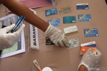 Polisi tangkap pembobol ATM dengan modus ganjal batang korek