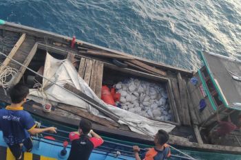 KM Terang Bulan IV diamankan karena selundupkan pasir timah