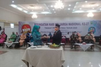 Soal TFR,  unmet need, ASFR masih tinggi, serta MKJP rendah, Gubernur Syamsuar minta perkuat sinergi