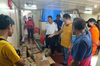 Tim gabungan tangkap pelaku penyelundupan 9.310 butir telur penyu dari Kepri