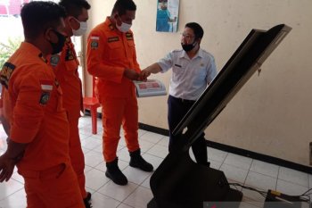 BMKG installs three early warning receiver systems in Alor