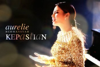 Aurelie Hermansyah merilis lagu "Kepastian"