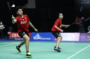 Ganda campuran Tekuk Rinov/Pitha, Adnan/Mychelle peringkat ketiga turnamen PBSI