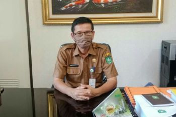 Di Kecamatan Bukit Batu, Disdagperin Bengkalis salurkan 2.773 paket sembako pasar murah