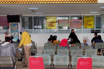 Ada asap ke luar dari Gedung PTSP Bandarlampung