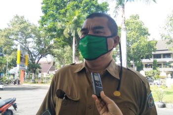 Dikes Mataram layani tes cepat COVID-19 gratis bagi pelajar