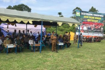 Jangan tebang hutan Seulawah, pesan bupati kepada warga Lamteuba