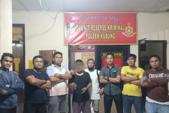 Polres Solok Arosuka tangkap seorang pedagang pemakai sabu-sabu