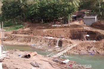 Pemkab : Konstruksi jembatan didesain lebih tinggi dari batas banjir