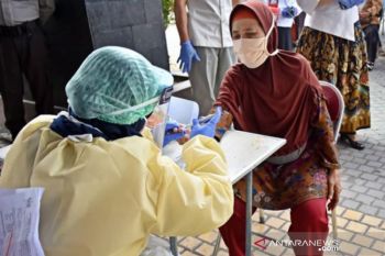 Bantul tutup sementara Pasar Sungapan akibat pedagang positif