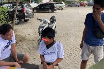 Ketahuan curi motor gara-gara kunci T terjatuh, seorang residivis  dibekuk di Pasar Raya