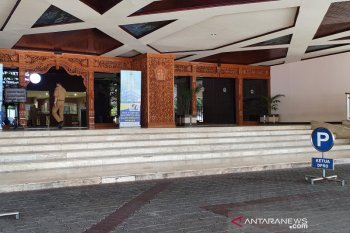 Anggota dewan berstatus PDP COVID-19 meninggal, Gedung DPRD Jateng ditutup