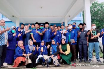 Maju sebagai Cawabup Siak dari Golkar, Sujarwo dipecat PAN