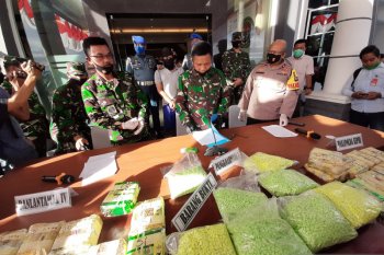 Koarmada I menggagalkan penyelundupan 38,4 kg sabu-sabu dari Malaysia