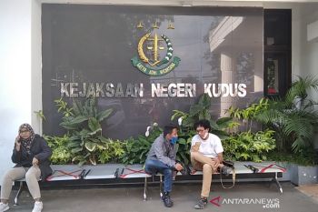 Tersangka kasus penerimaan pegawai PDAM Kudus terpapar COVID-19
