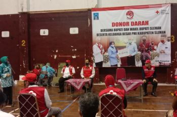 PMI pusat memberi penghargaan 10 desa Program Sibat di Sleman