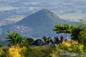 Wisata alam puncak sempur Karawang