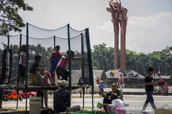Keramaian taman Tegalega Bandung