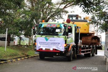 PT Vale menurunkan alat berat dan logistik bantu korban banjir Masamba