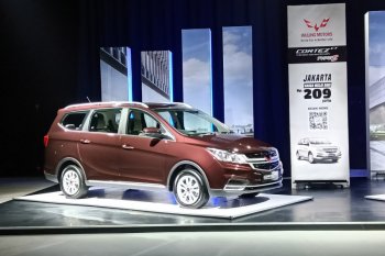 Ini spesifikasi Wuling Cortez CT Type S, MPV turbo serharga Rp200 jutaan