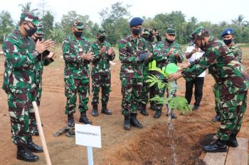 TNI AU fokus tangani karhutla dan COVID-19  di Sumsel