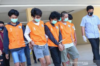 Penyidik mengantongi bukti komunikasi napi pesan ganja tiga kilogram