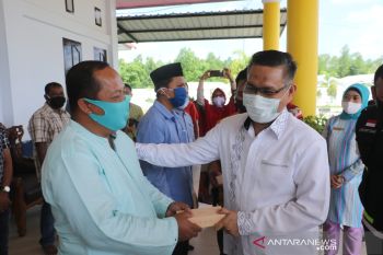 Ketua RT/RW se-Kota Kendari mendapat jaminan BPJS Ketenagakerjaan