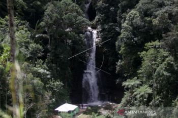 WISATA AIR TERJUN SARASAH