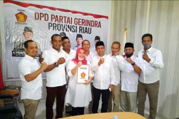 Terima dukungan Gerindra,  Kasmarni sebut amanah yang ke lima