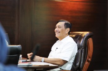Luhut sebut karena COVID-19, belanja pemerintah dipercepat